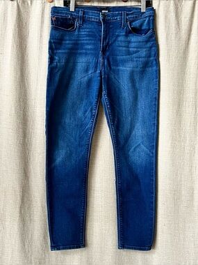 Hudson slim boyfriend jeans Natalie darker wash good shape 31